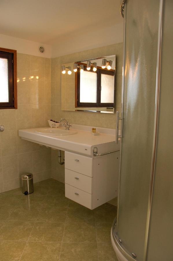 Chambre D'Hote Chez Dany - Μουζέν Εξωτερικό φωτογραφία